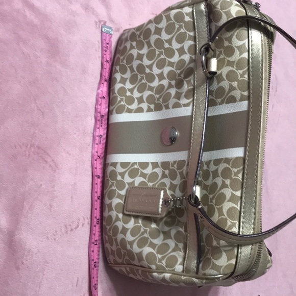 COACH BAG . - Picture 4 of 10